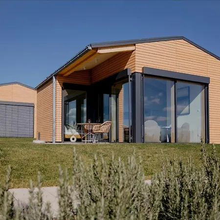 Weinberg Chalet Malsch (bei Wiesloch)