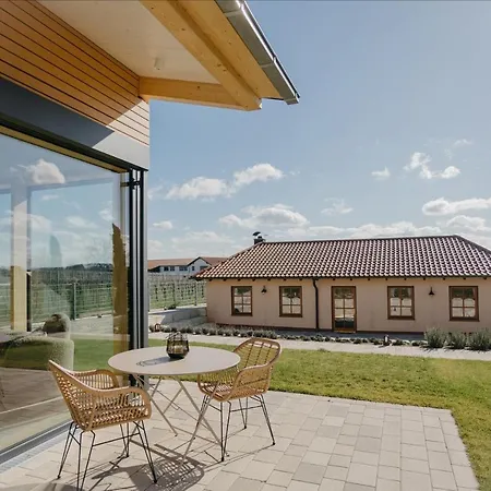 Weinberg Chalet Malsch (bei Wiesloch)