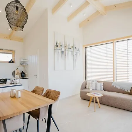 Weinberg Chalet Malsch (bei Wiesloch)